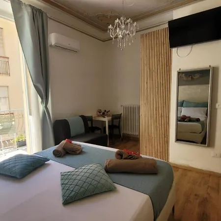 Il Tulipanonero Chiavari